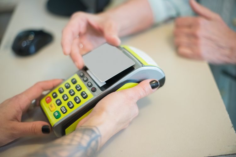 Pros And Cons of Online, Cloud-Based POS System